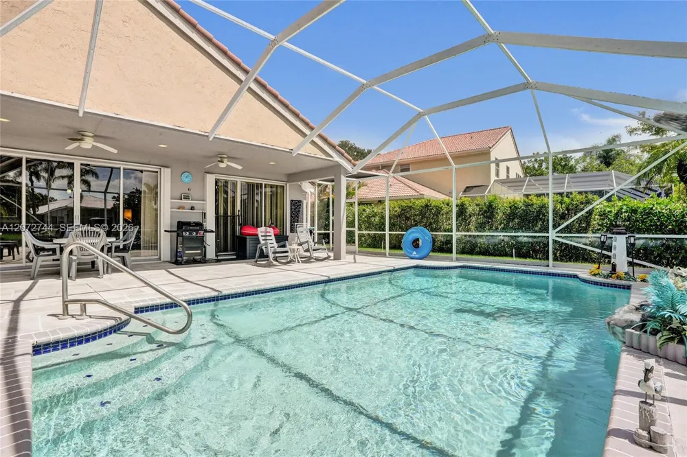 6810 NW 73rd St Parkland, FL 33067