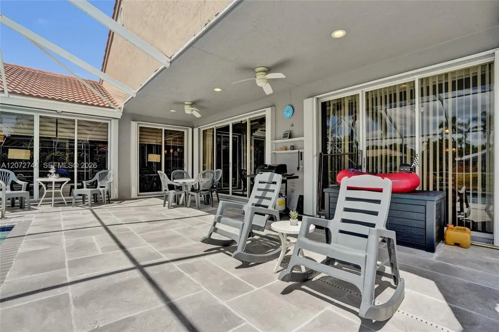 6810 NW 73rd St Parkland, FL 33067