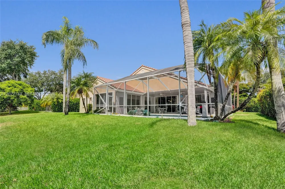 6810 NW 73rd St Parkland, FL 33067