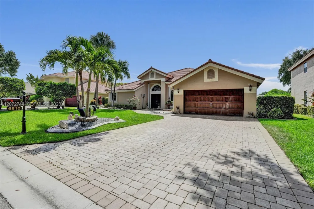 6810 NW 73rd St Parkland, FL 33067