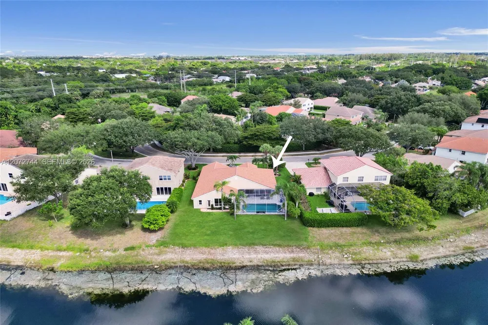6810 NW 73rd St Parkland, FL 33067