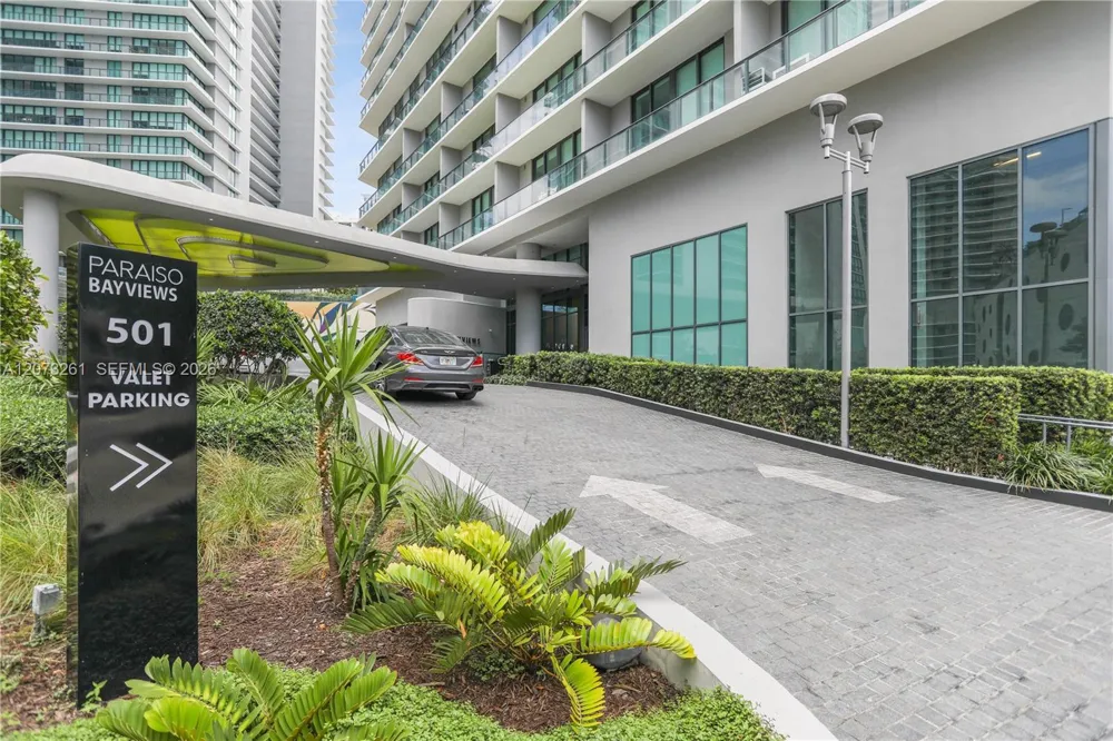 501 NE 31st St #708 Miami, FL 33137