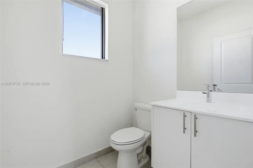 4426 NW 83 PKWY #0 Doral, FL 33166