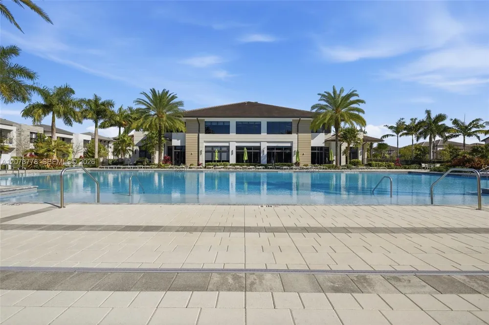4426 NW 83 PKWY #0 Doral, FL 33166