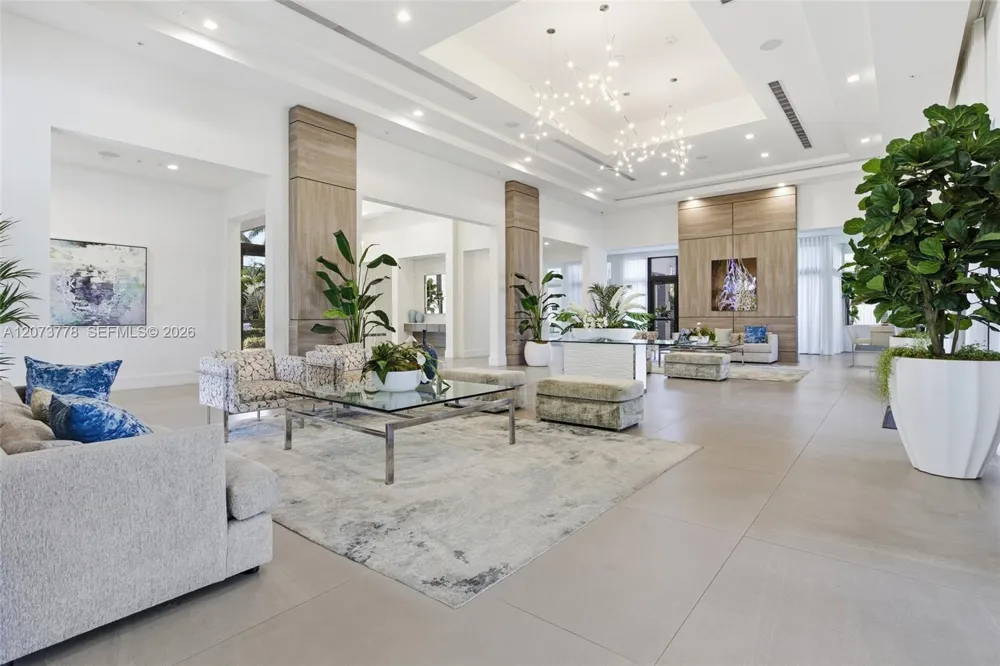4426 NW 83 PKWY #0 Doral, FL 33166