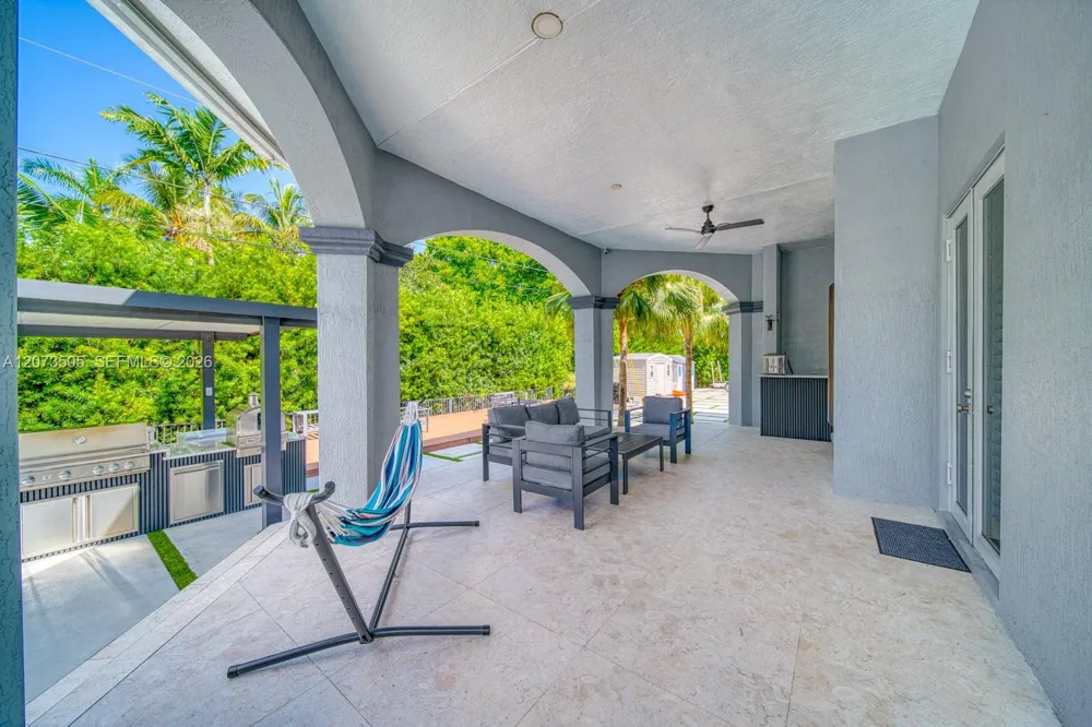 901 NW 122nd Ave Plantation, FL 33325