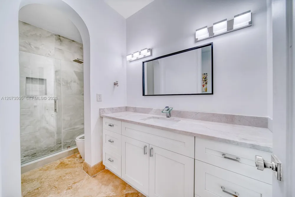 901 NW 122nd Ave Plantation, FL 33325