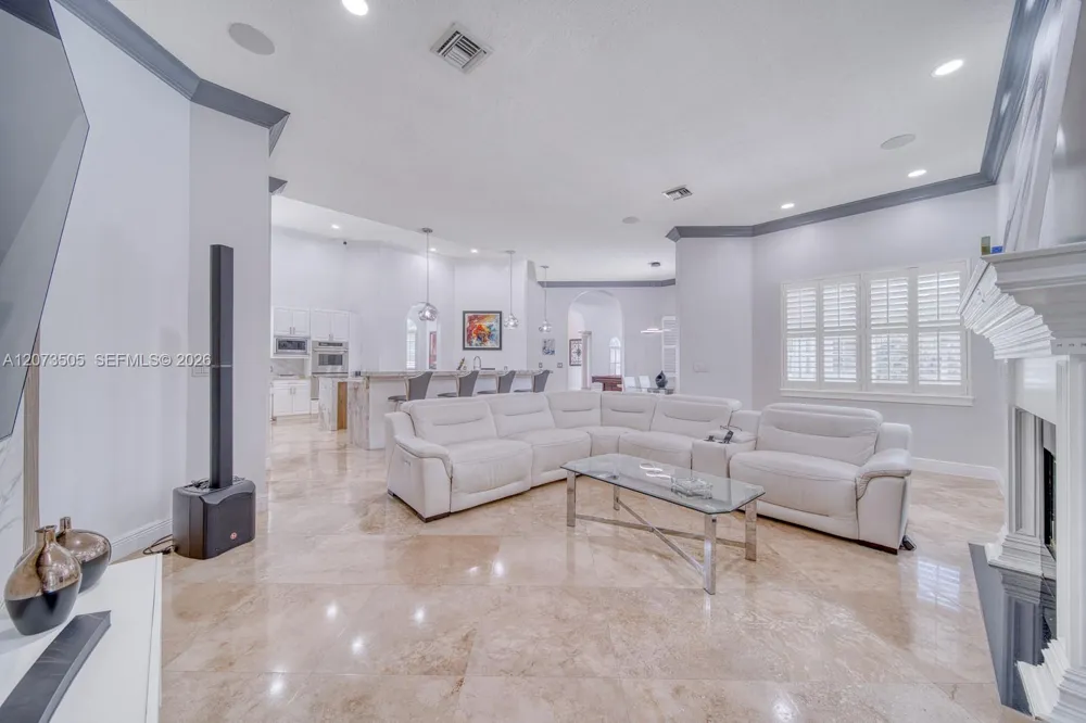 901 NW 122nd Ave Plantation, FL 33325