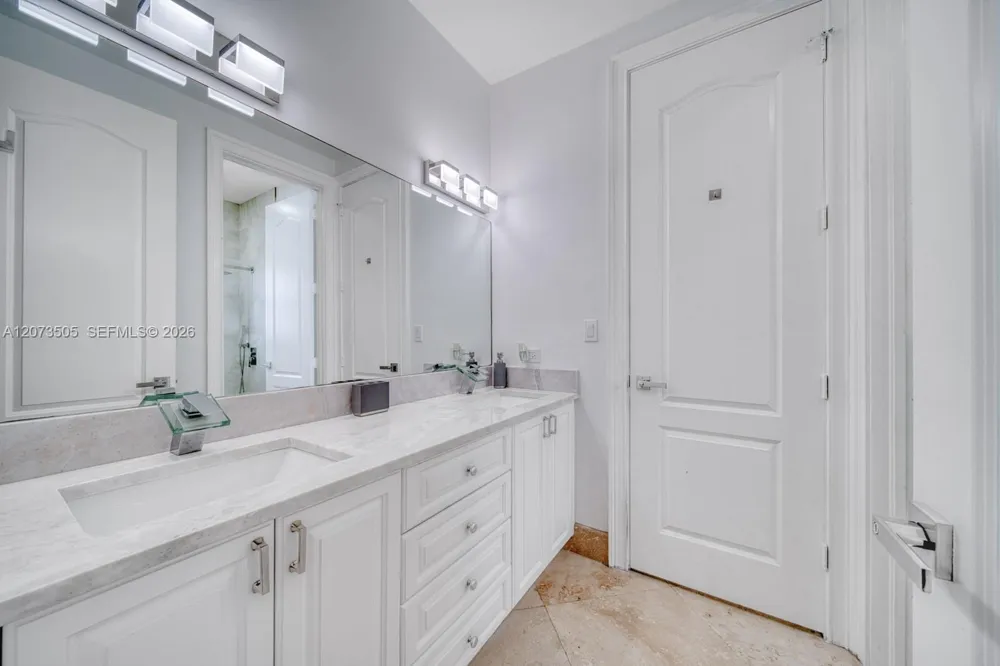 901 NW 122nd Ave Plantation, FL 33325