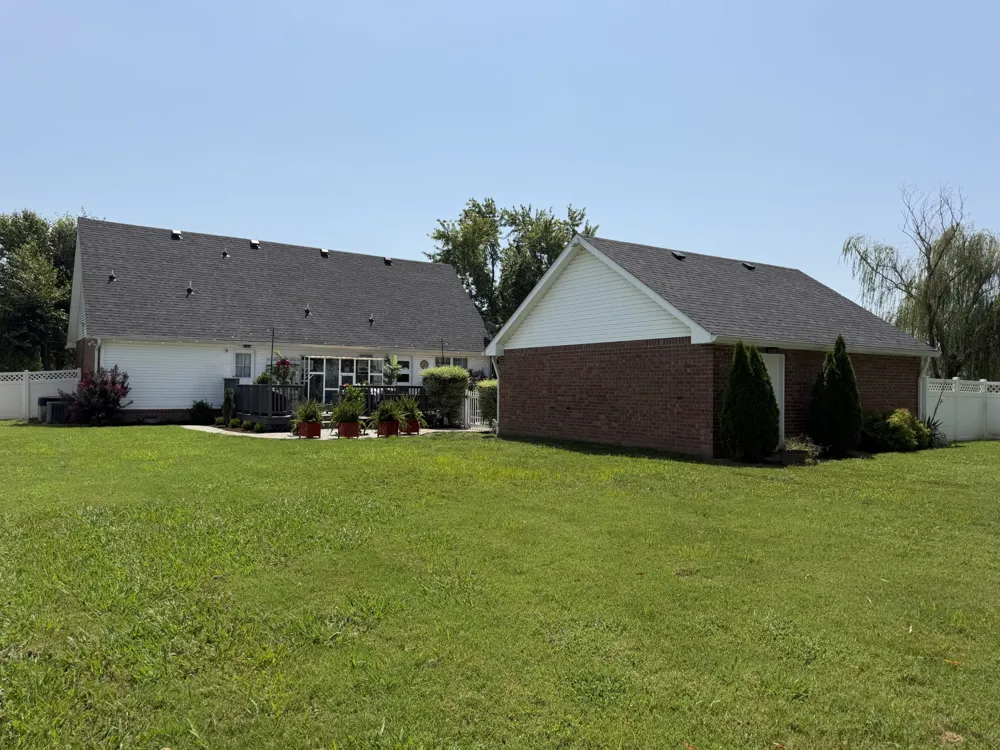120 Summerlin Dr Gallatin, TN 37066