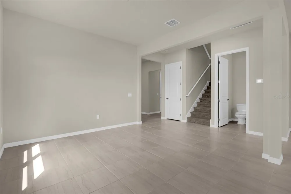 10411 PARK ESTATES AVENUE Orlando, FL 32836