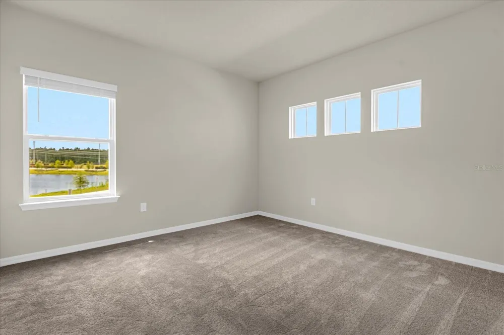 10411 PARK ESTATES AVENUE Orlando, FL 32836