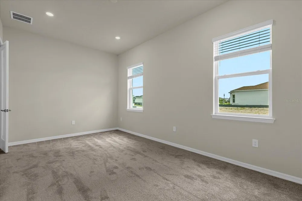 10411 PARK ESTATES AVENUE Orlando, FL 32836