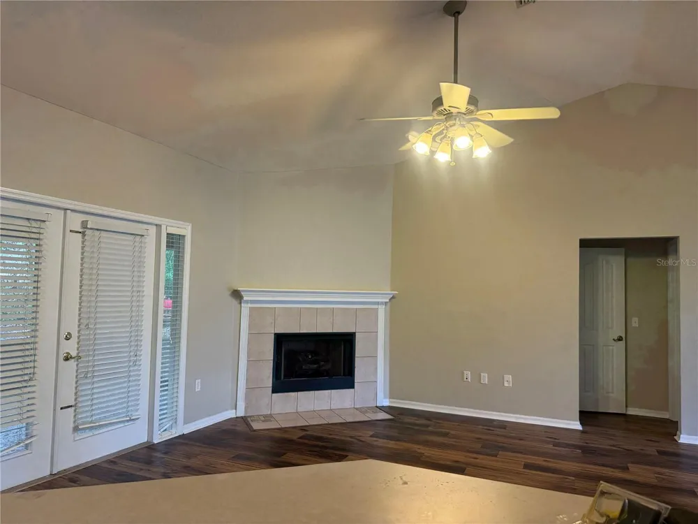 10654 NW 9TH ROAD Gainesville, FL 32606