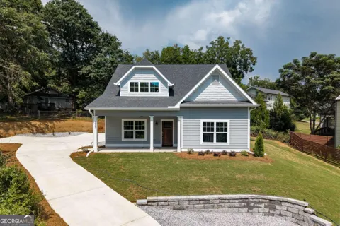 235 Pearl ST