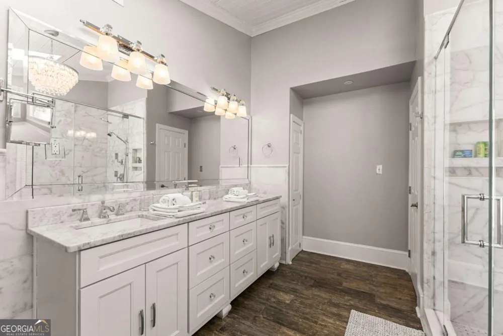 5983 Nachoochee TRL Flowery Branch, GA 30542