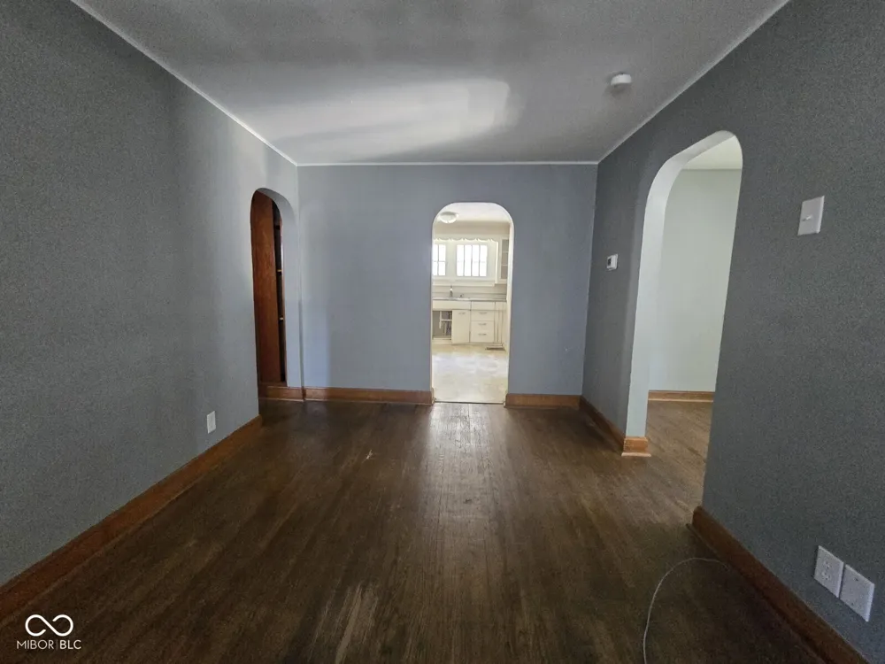 2425 S 6th Street Terre Haute, IN 47802