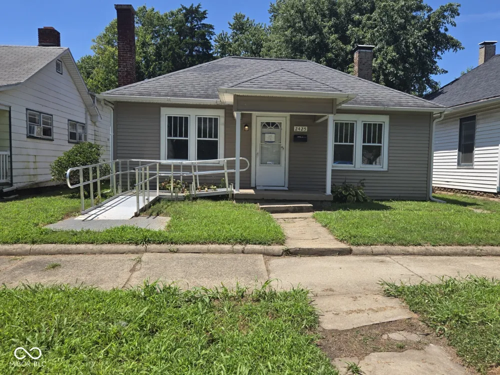 2425 S 6th Street Terre Haute, IN 47802