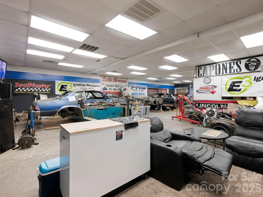 2150 E Franklin Boulevard Gastonia, NC 28054