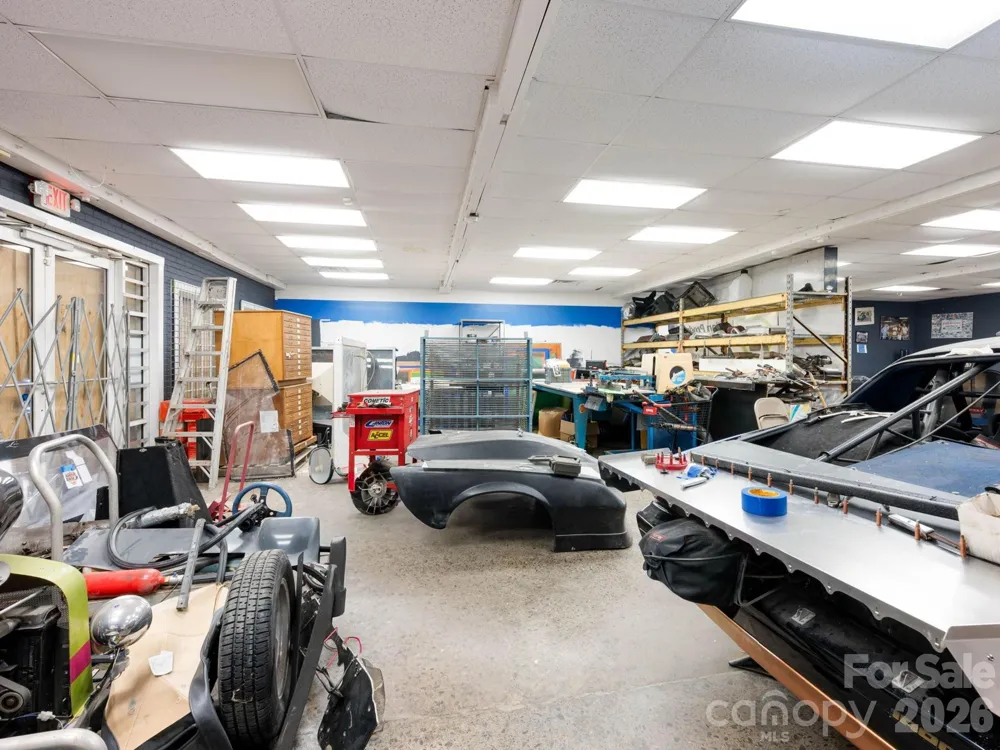 2150 E Franklin Boulevard Gastonia, NC 28054