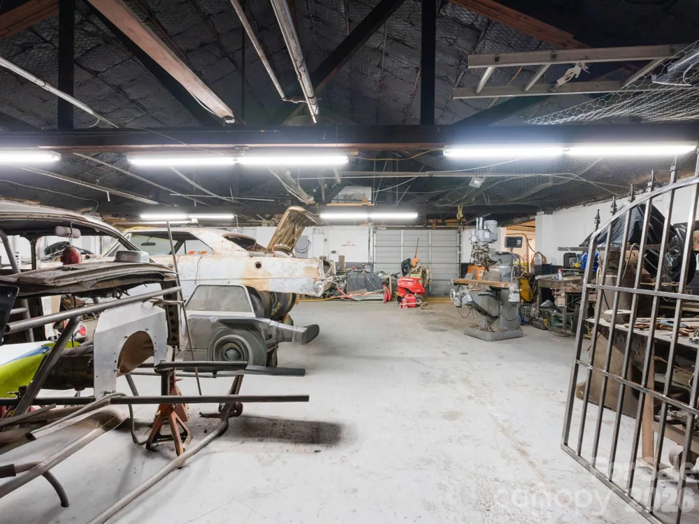 2150 E Franklin Boulevard Gastonia, NC 28054