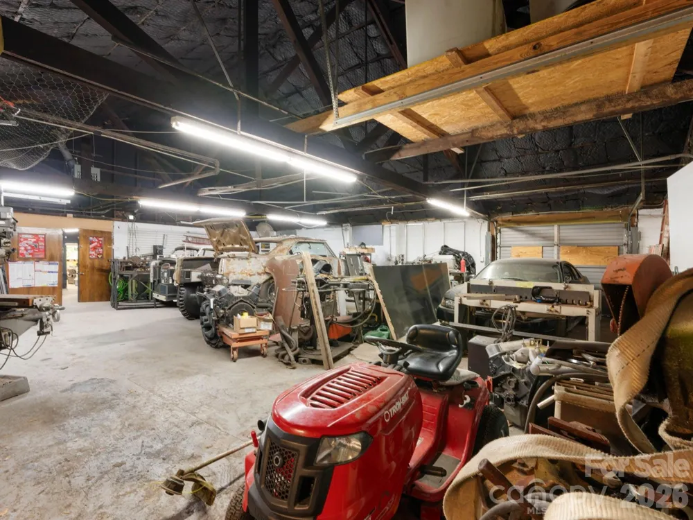 2150 E Franklin Boulevard Gastonia, NC 28054