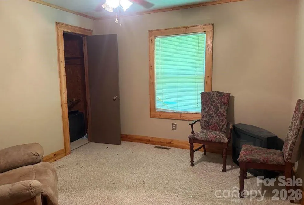 107 Flat Creek Drive Lake Toxaway, NC 28747