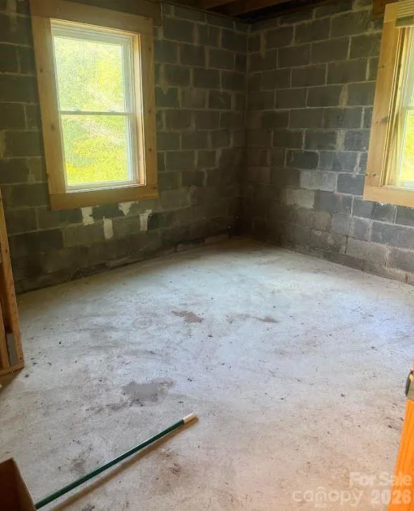 107 Flat Creek Drive Lake Toxaway, NC 28747