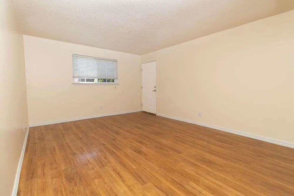 195 Sycamore Drive #APT B14 Athens, GA 30606