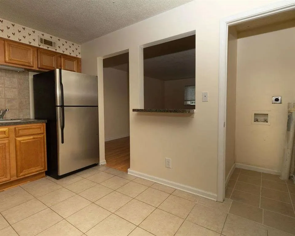 195 Sycamore Drive #APT B14 Athens, GA 30606