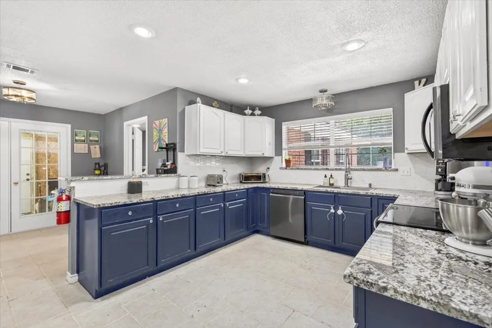 530 Vz County Road 2915 Eustace, TX 75124