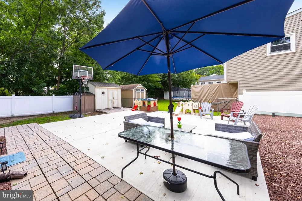 626 LAMBERT AVENUE Mount Ephraim, NJ 08059