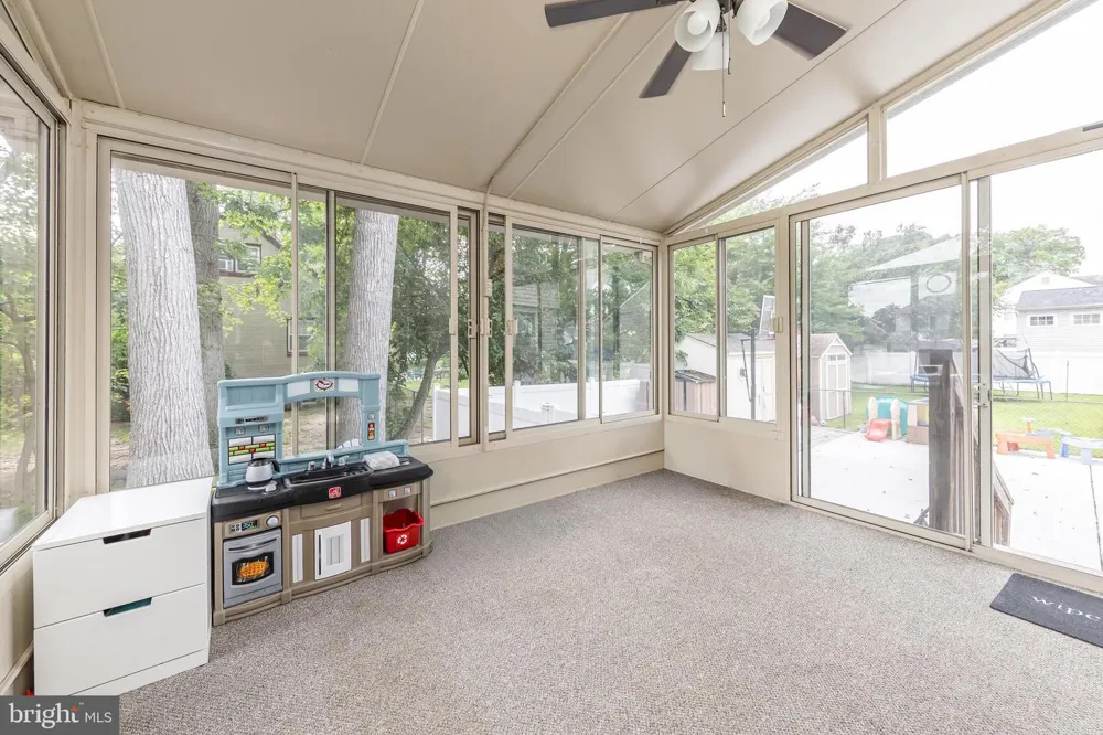 626 LAMBERT AVENUE Mount Ephraim, NJ 08059