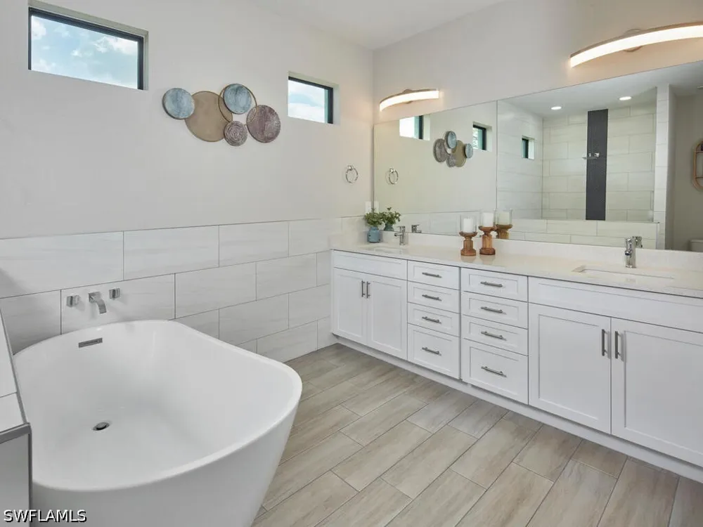 W El Dorado Avenue Bonita Springs, FL 34134