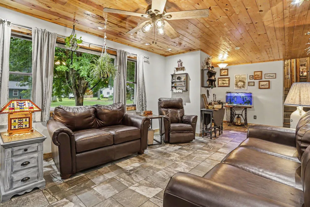 6590 Brunden Place Coloma, MI 49038