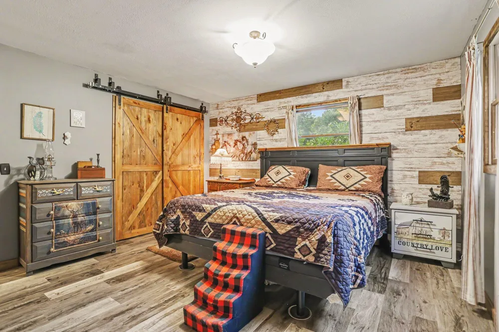 6590 Brunden Place Coloma, MI 49038