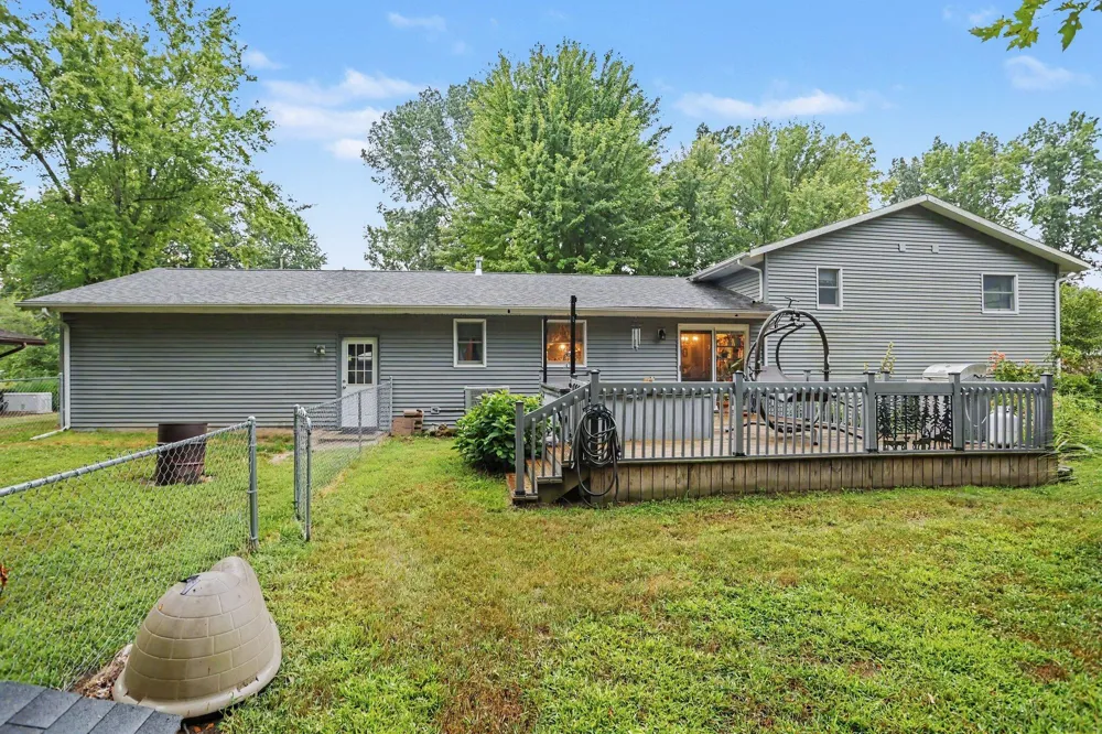 6590 Brunden Place Coloma, MI 49038