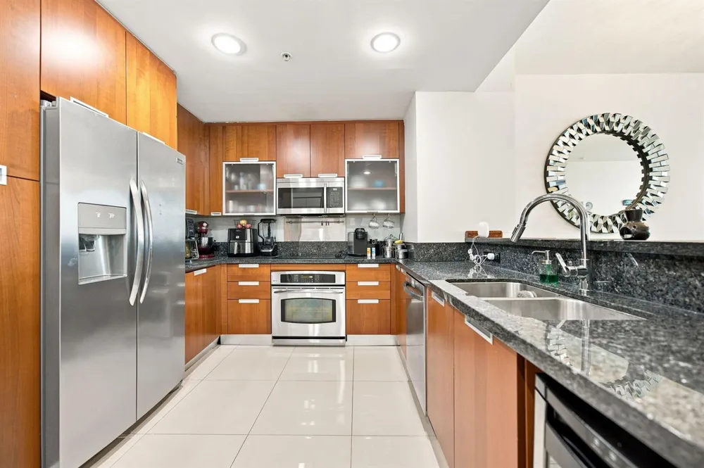7901 HISPANOLA AVENUE #1008 North Bay Village, FL 33141