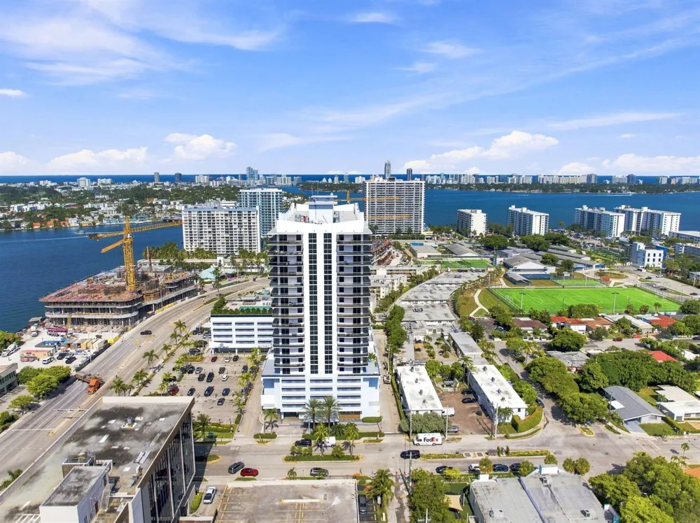 7901 HISPANOLA AVENUE #1008 North Bay Village, FL 33141