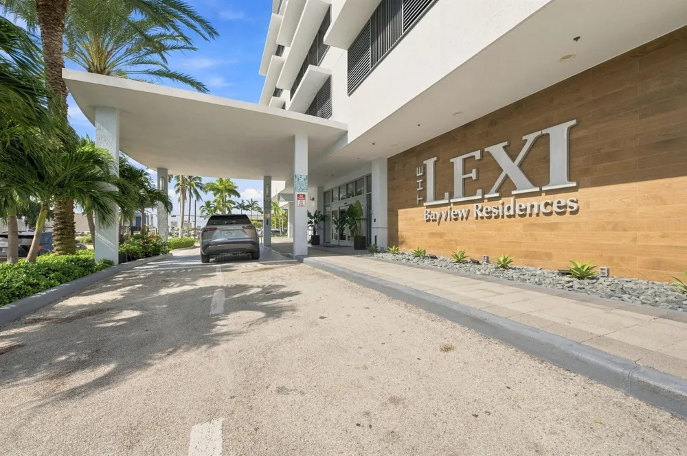 7901 HISPANOLA AVENUE #1008 North Bay Village, FL 33141