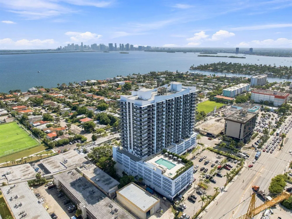 7901 HISPANOLA AVENUE #1008 North Bay Village, FL 33141