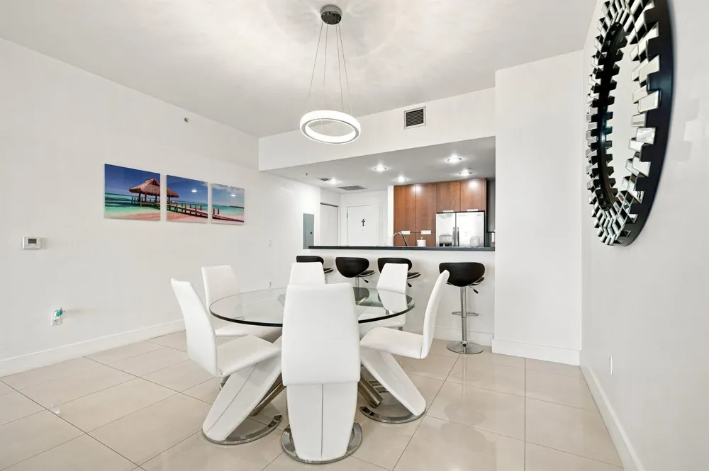 7901 HISPANOLA AVENUE #1008 North Bay Village, FL 33141