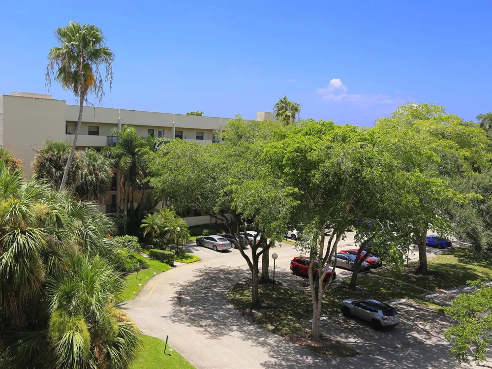 3000 NW 42ND AVENUE #B207 Coconut Creek, FL 33066