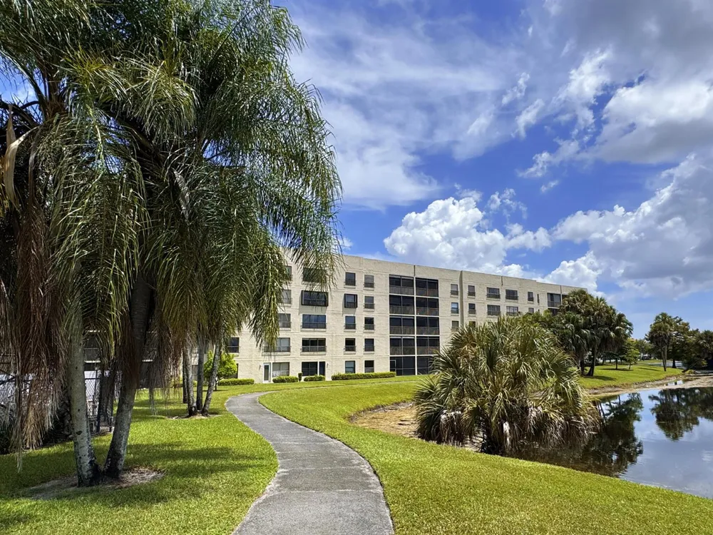 3000 NW 42ND AVENUE #B207 Coconut Creek, FL 33066