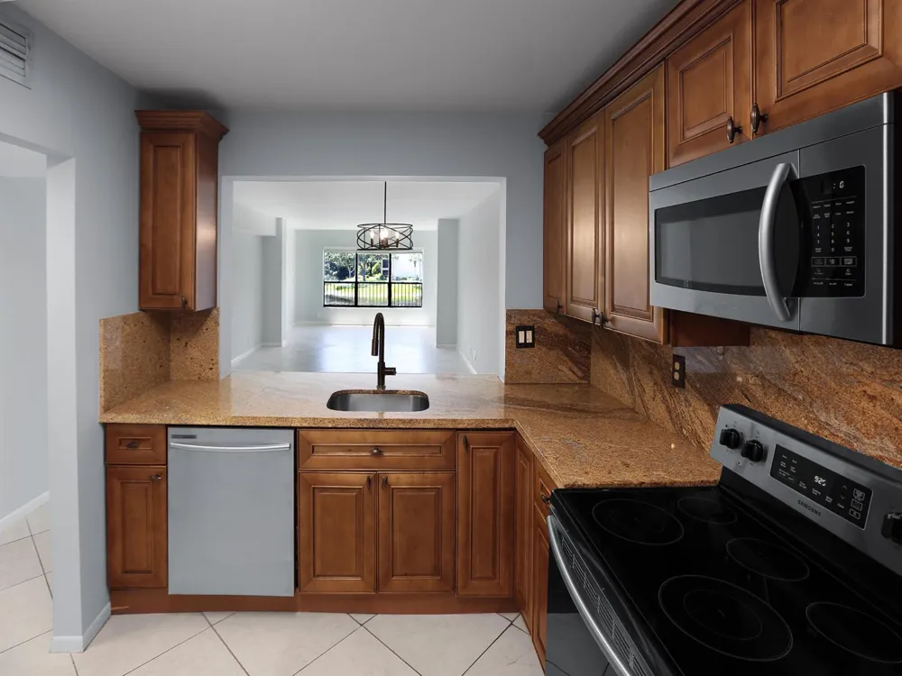 3000 NW 42ND AVENUE #B207 Coconut Creek, FL 33066