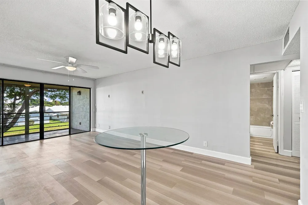 2181 W Woolbright Road #N201 Boynton Beach, FL 33426
