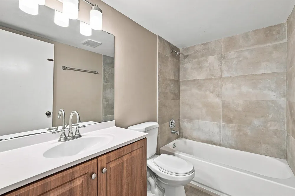 2181 W Woolbright Road #N201 Boynton Beach, FL 33426