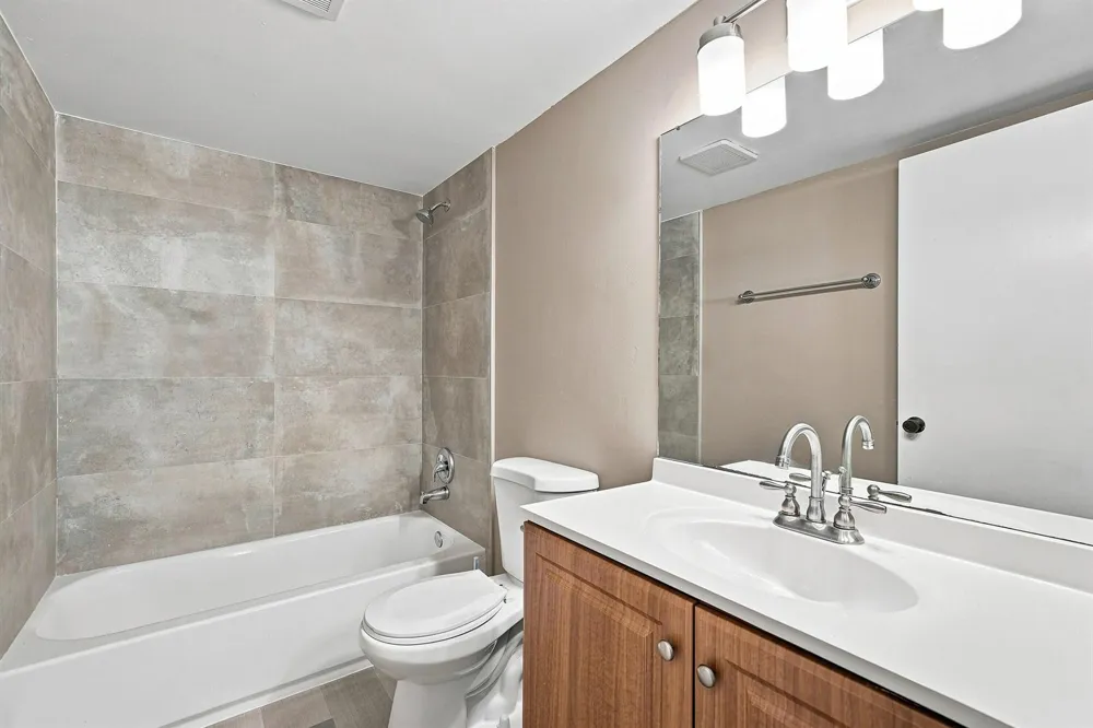 2181 W Woolbright Road #N201 Boynton Beach, FL 33426