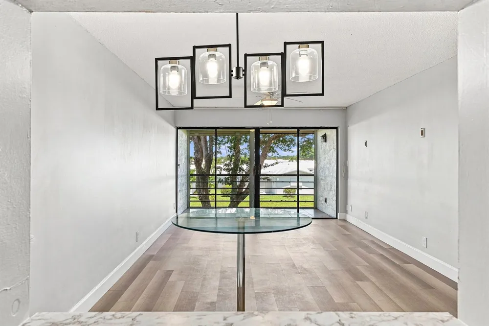 2181 W Woolbright Road #N201 Boynton Beach, FL 33426