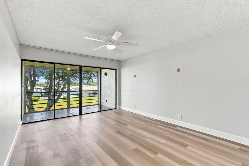 2181 W Woolbright Road #N201 Boynton Beach, FL 33426